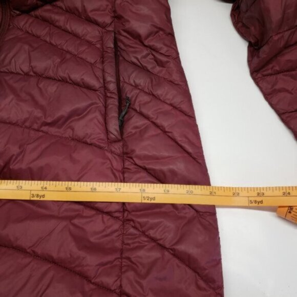 Lole Winter Puff Style Burgundy Coat Jacket Size Medium Hooded - Picture 13 of 16